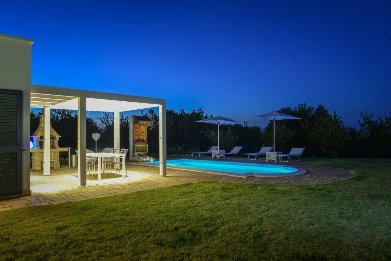 Villa Trullo Ramachandra Carovigno Bagian luar foto